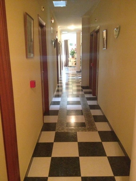 Hostal El Camionero Burguillos Del Cerro Phòng bức ảnh